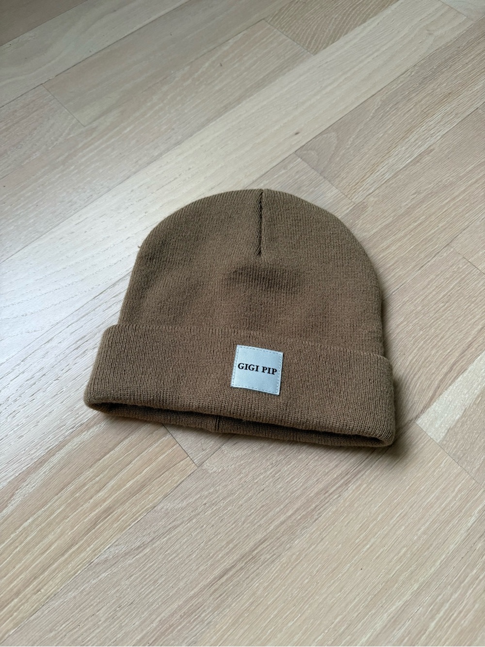 Gigi Pip Pip Knit Beanie in Caramel